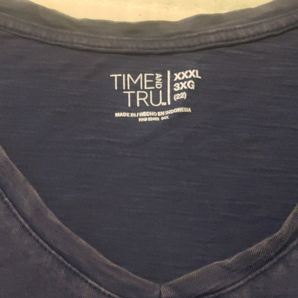 Time and True sleeveless top with pocket - Picture 5 of 6